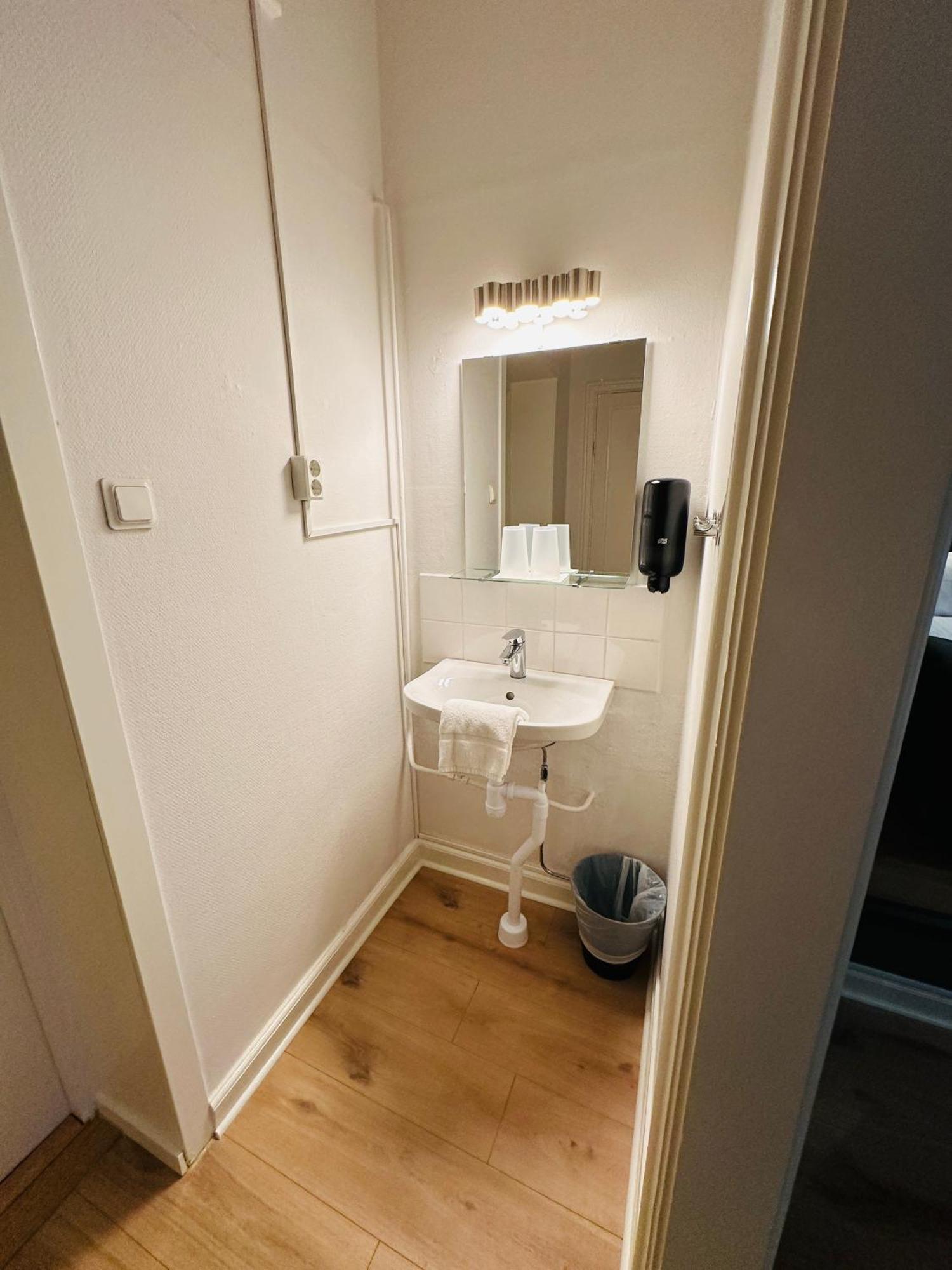 Vattengraendens Vandrarhem & Hotel Norrköping Szoba fotó